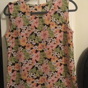 Floral tank